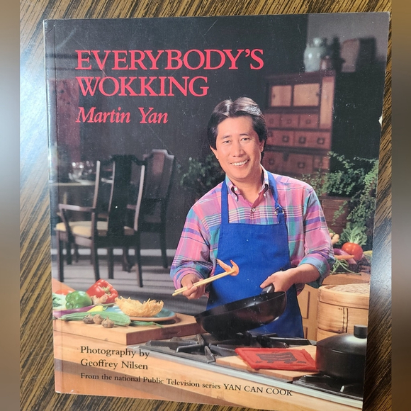 Set of Martin Yan Cookbooks Near New - Picture 3 of 8